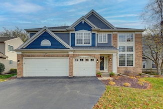 385 Geneva Ln, Cary, IL 60013
