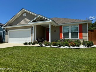 2714 Laurie Ave, Panama City Beach, FL 32408