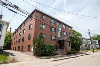 41 Walnut St Unit 44, Waltham, MA 02453