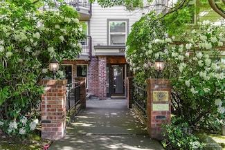 566 Prospect St Unit 209, Seattle, WA 98109