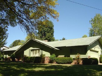 2060 S Eureka Terrace, Springfield, MO 65804
