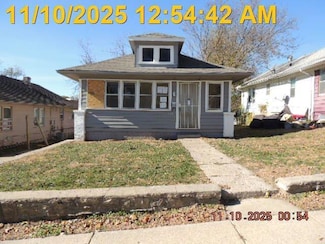 3420 Mersington Ave, Kansas City, MO 64128