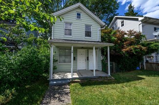 18 Lincoln Ave, Jamesburg, NJ 08831
