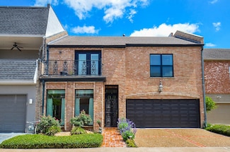 987 S Post Oak Ln, Houston, TX 77056