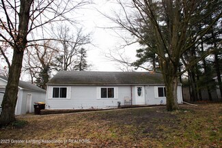 802 Brook St, Eaton Rapids, MI 48827