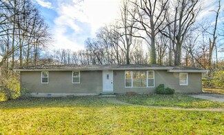 3955 W Arlington Rd, Bloomington, IN 47404