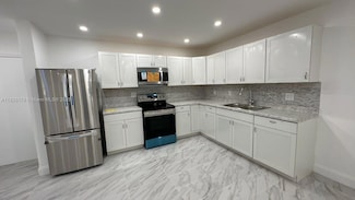 2251 NW 48th Terrace Unit 214, Lauderhill, FL 33313