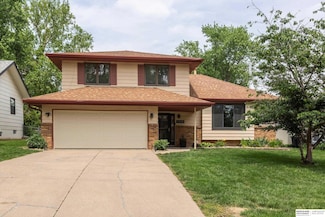 10636 O St, Omaha, NE 68127