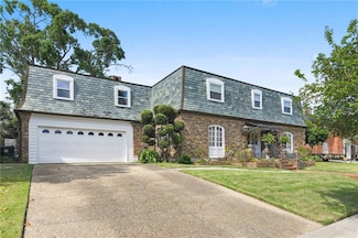 4440 Bancroft Dr, New Orleans, LA 70122