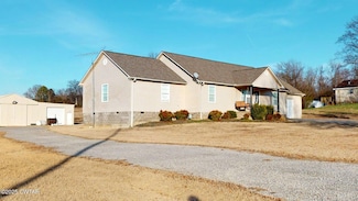 968 Cherokee Rd, Halls, TN 38040