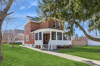 300 1st St, Roscoe, MN 56371
