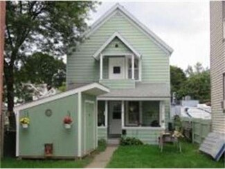 91 5th St, Turners Falls, MA 01376