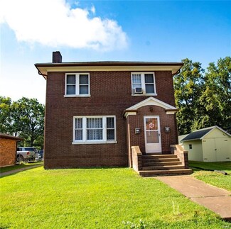 44 W Main St, Mascoutah, IL 62258