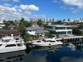 2935 NE 163rd St Unit 5L, North Miami Beach, FL 33160