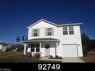807 Fox Laurel Ct, Asheboro, NC 27203