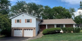 939 N Muhlenberg St, Allentown, PA 18104