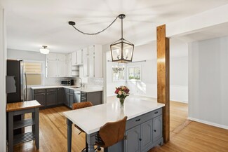 2924 Florida Ave S, Saint Louis Park, MN 55426