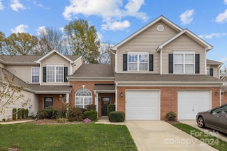 3132 Summerfield Ridge Ln, Matthews, NC 28105