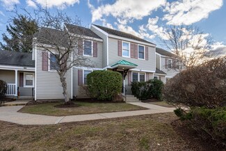 61 Victoria Heights Rd Unit 61, Boston, MA 02136