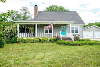 106 Elm St, Chatsworth, GA 30705