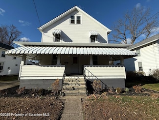 301 Monument Ave, Wyoming, PA 18644