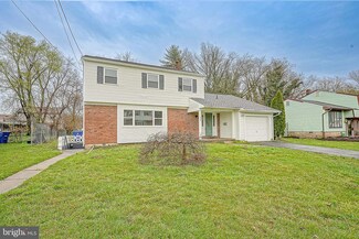 203 Cardinal Rd, Beverly, NJ 08010