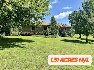 1249 E Stonebrook Rd, Ozark, MO 65721