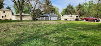 310 3rd Ave NW, Glenville, MN 56036
