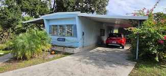 4016 Voorne St, Sarasota, FL 34234