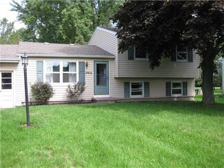 2916 Church Rd, Hamlin, NY 14464