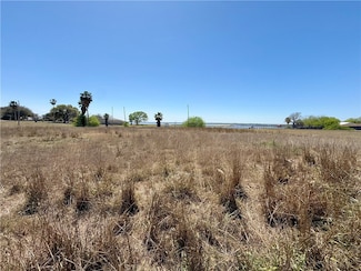 24549 La Ponderosa Dr, Lakeshore Gardens-Hidden Acres, TX 78368