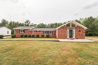 516 MacOn Embro Rd, Macon, NC 27551