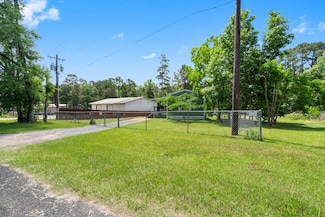 432 Ponderosa Dr, Onalaska, TX 77360