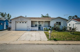 7420 Cay Dr, Port Richey, FL 34668