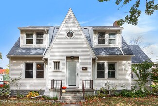 131 E Oak St, Mason, MI 48854