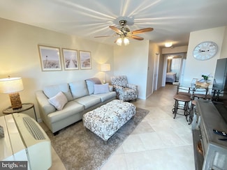 330 42nd St S, Brigantine, NJ 08203