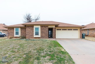 2958 Rex Allen Dr, Abilene, TX 79606