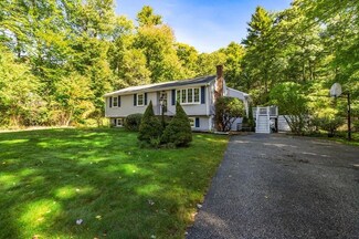 110 Hillside Dr, Hanover, MA 02339