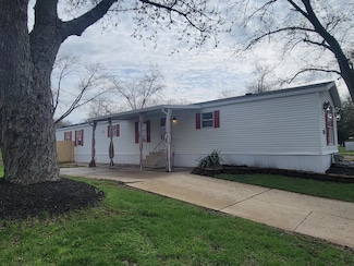 3542 Charles Dr, New Carlisle, OH 45344