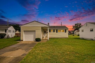2523 Macarthur Ave, South Bend, IN 46615