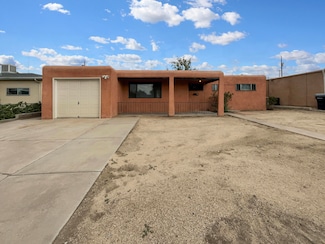5925 Candelaria Rd NE, Albuquerque, NM 87110