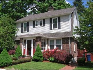 34 Richmond Ave, Worcester, MA 01602