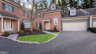 8 Aurora Ct Unit 8, Doylestown, PA 18901