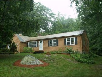 3 Canter Rd, Chelmsford, MA 01824