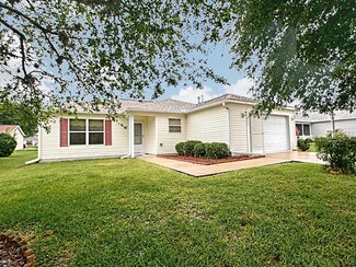 2468 Cherokee Ct, The Villages, FL 32162