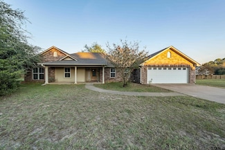 160 Dwight Dr, Hawkins, TX 75765