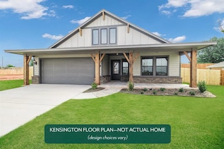 323 Park Ln, Harrah, OK 73045