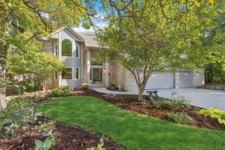 3624 Woodland Trail, Saint Paul, MN 55123
