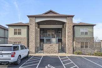 1081 Golf Dr Unit 6, Reeds Spring, MO 65737