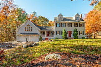 46 Long Pond Rd, Tyngsboro, MA 01879